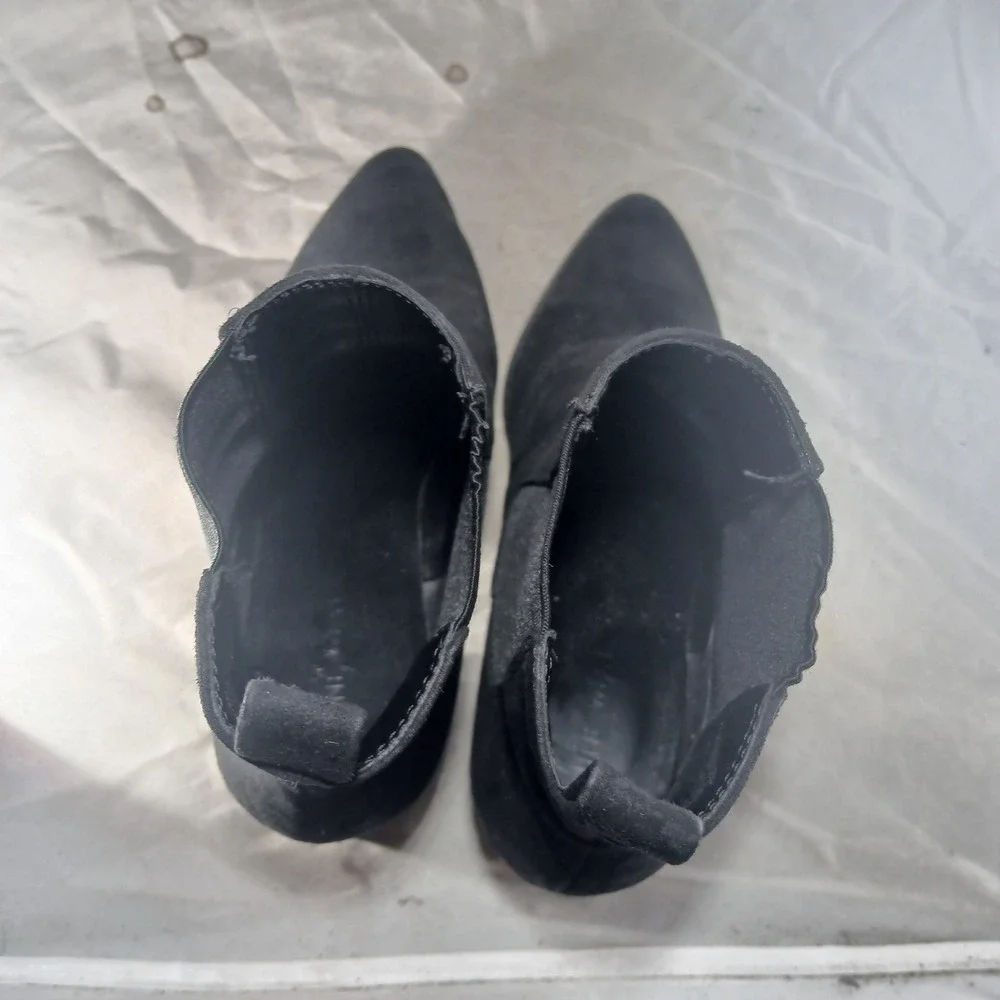 Nine West Taye Ankle Boots 8M Black Faux Suede Pointed Toe Block Heel‎ Booties